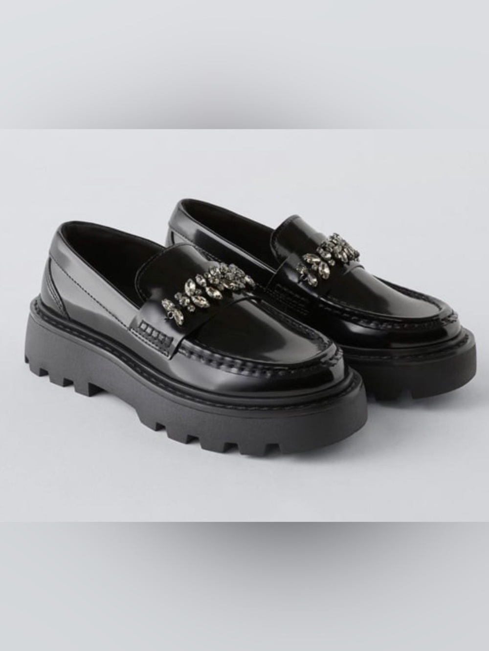 Girl’s Zara Patent Jeweled Platform Loafers (Sz 32 / 1)